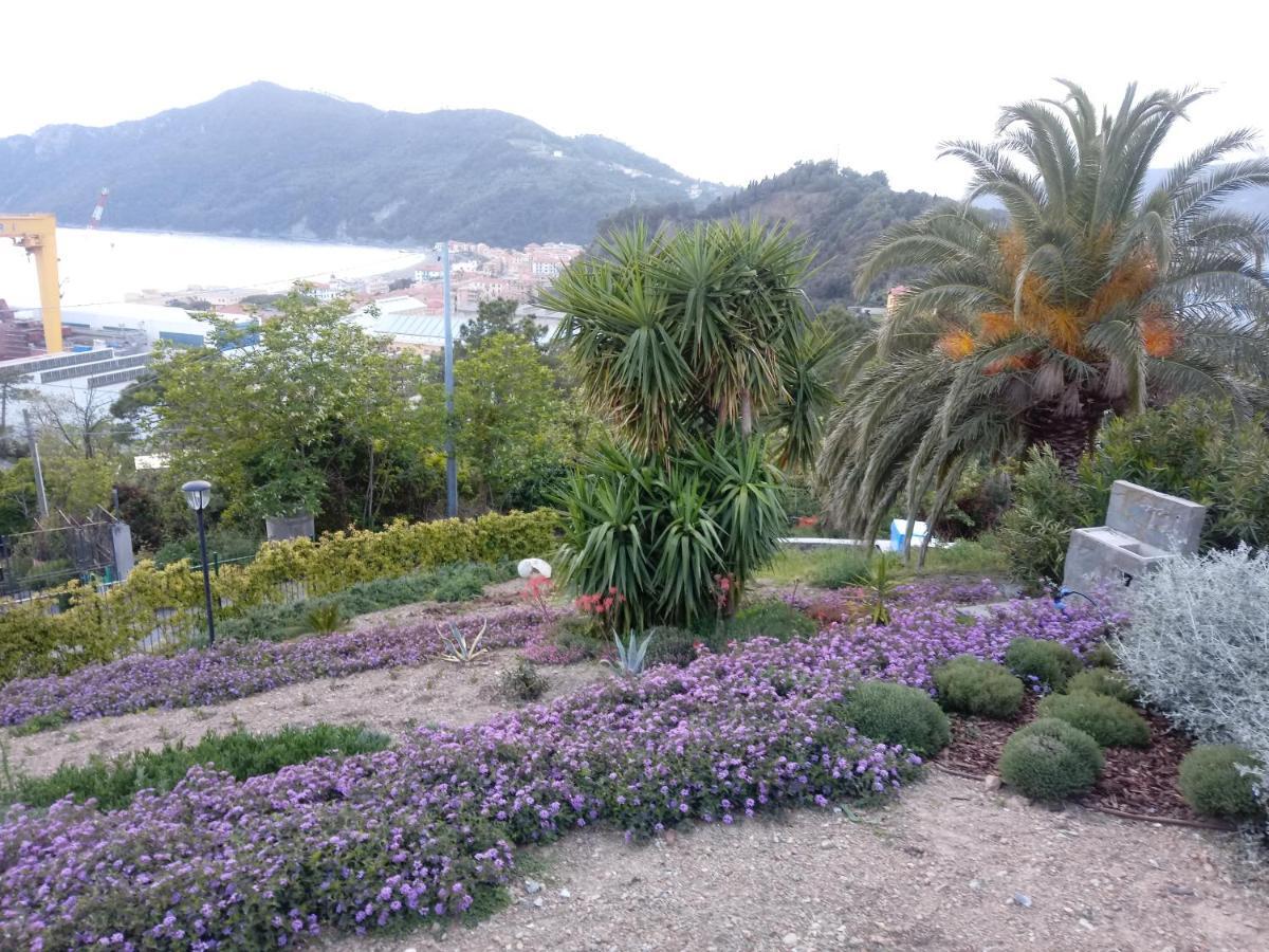 Appartamento Taggiasca A Riva Trigoso 세스트리레반떼 외부 사진
